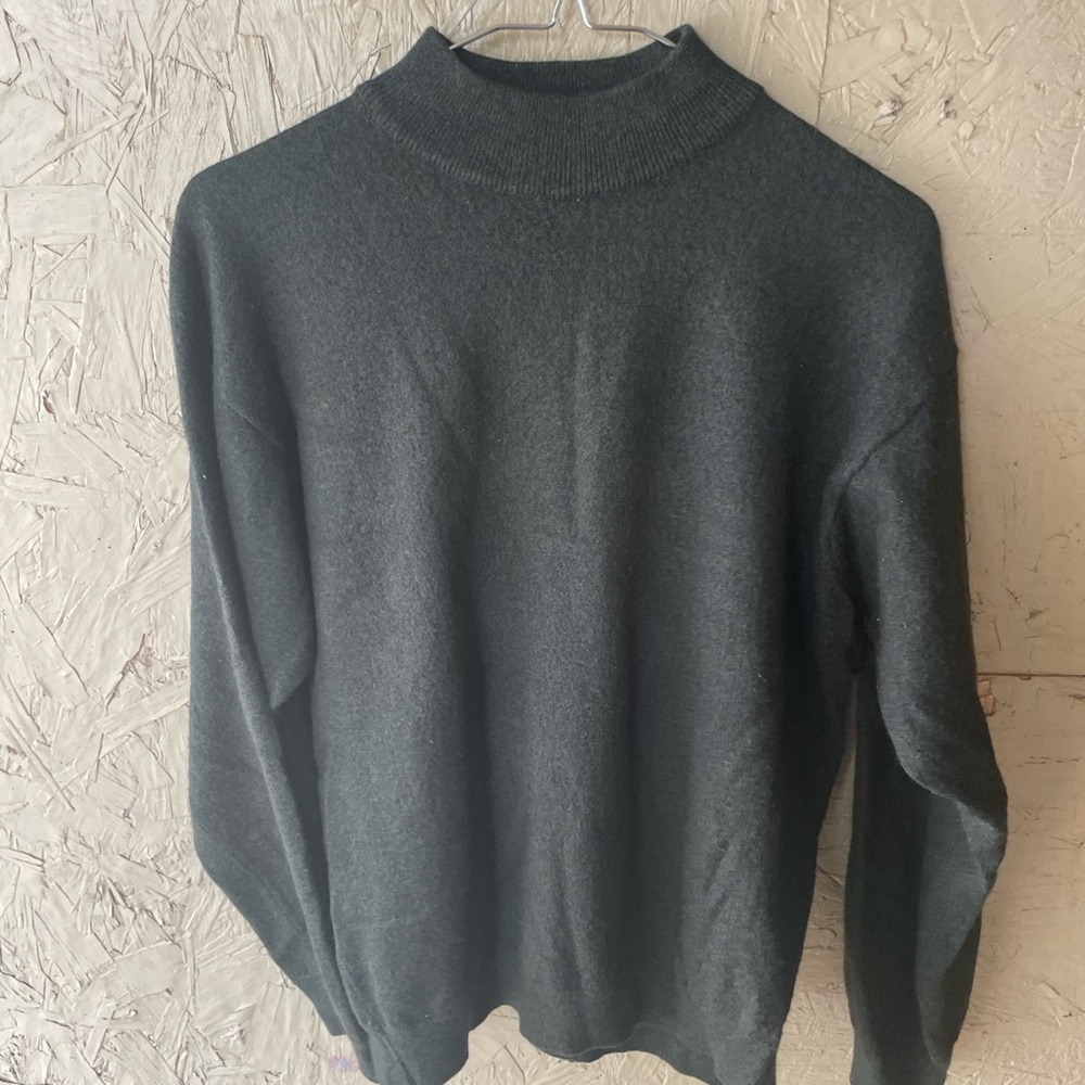 Vintage High neck sweater